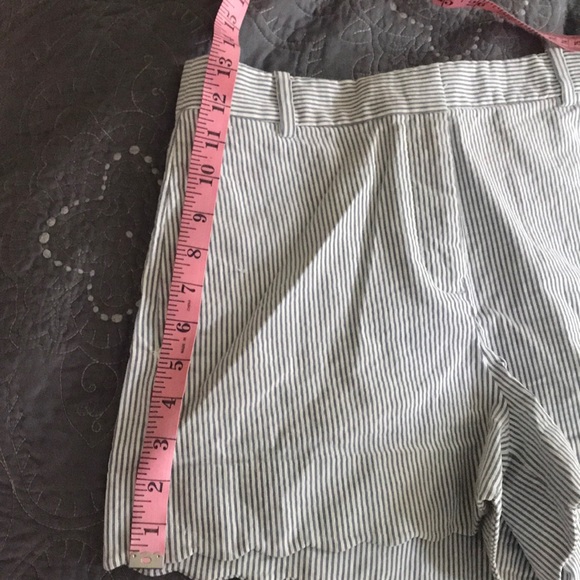 J Crew high waisted shorts - Picture 3 of 7